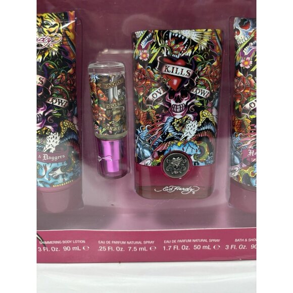 Ed Hardy Hearts & Daggers Eau De Parfum 4pc Gift Set - Picture 4 of 8